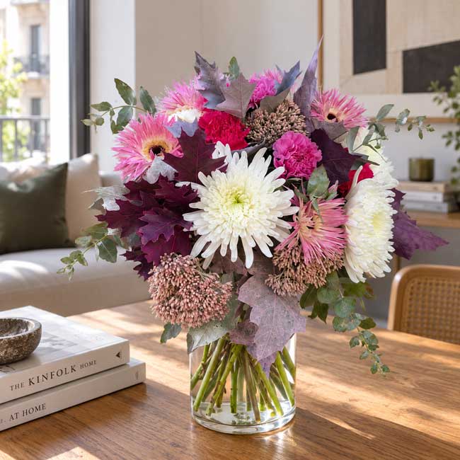 Ramo Gerbera, crisantemo y Clavel "Roble y Fucsia" 1 Ramo de flores con gerbera clavel crisantemo
